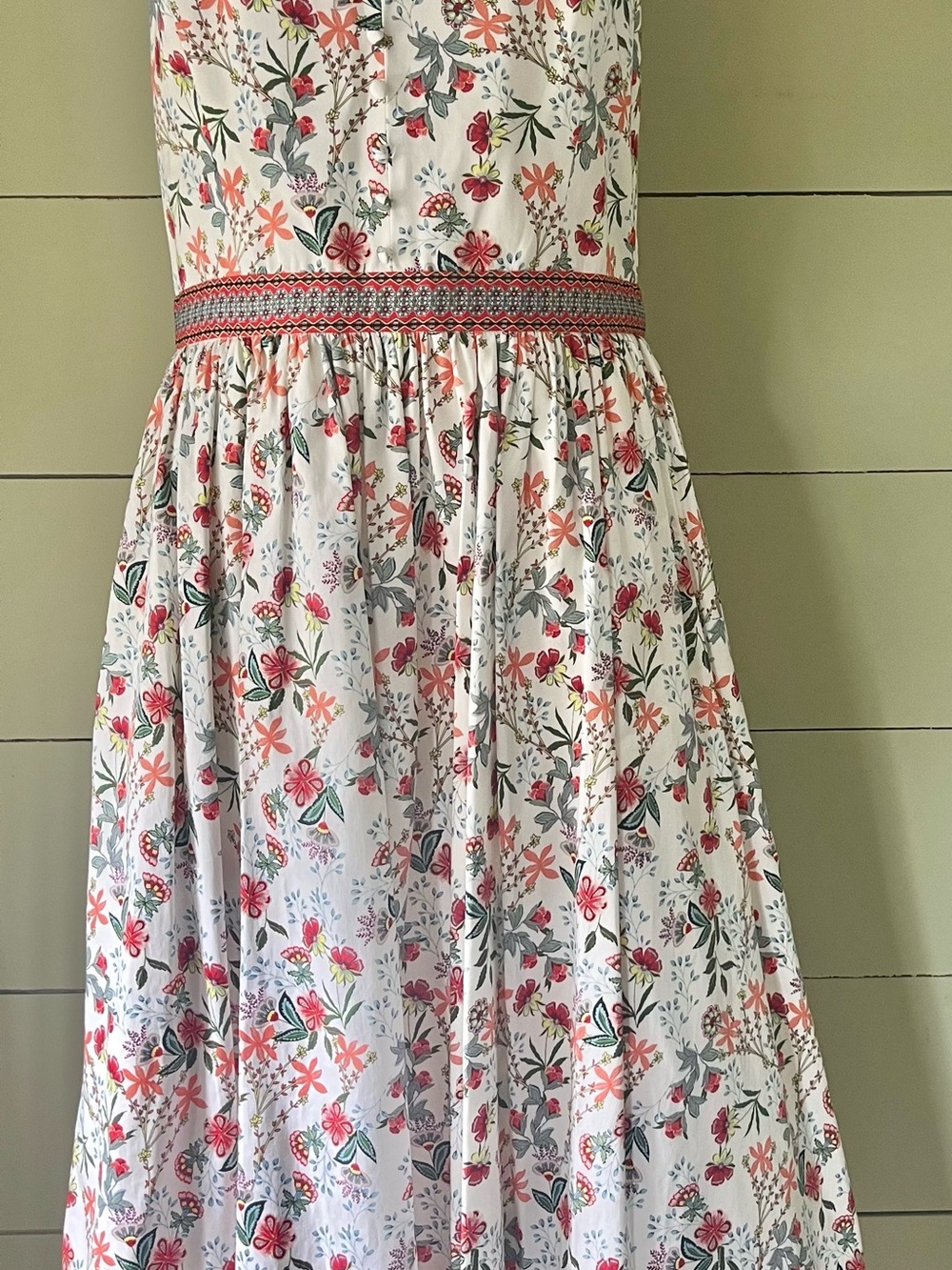 Alice + Olivia White Midi Dress with Pink Floral Print - Picture 2 of 11
